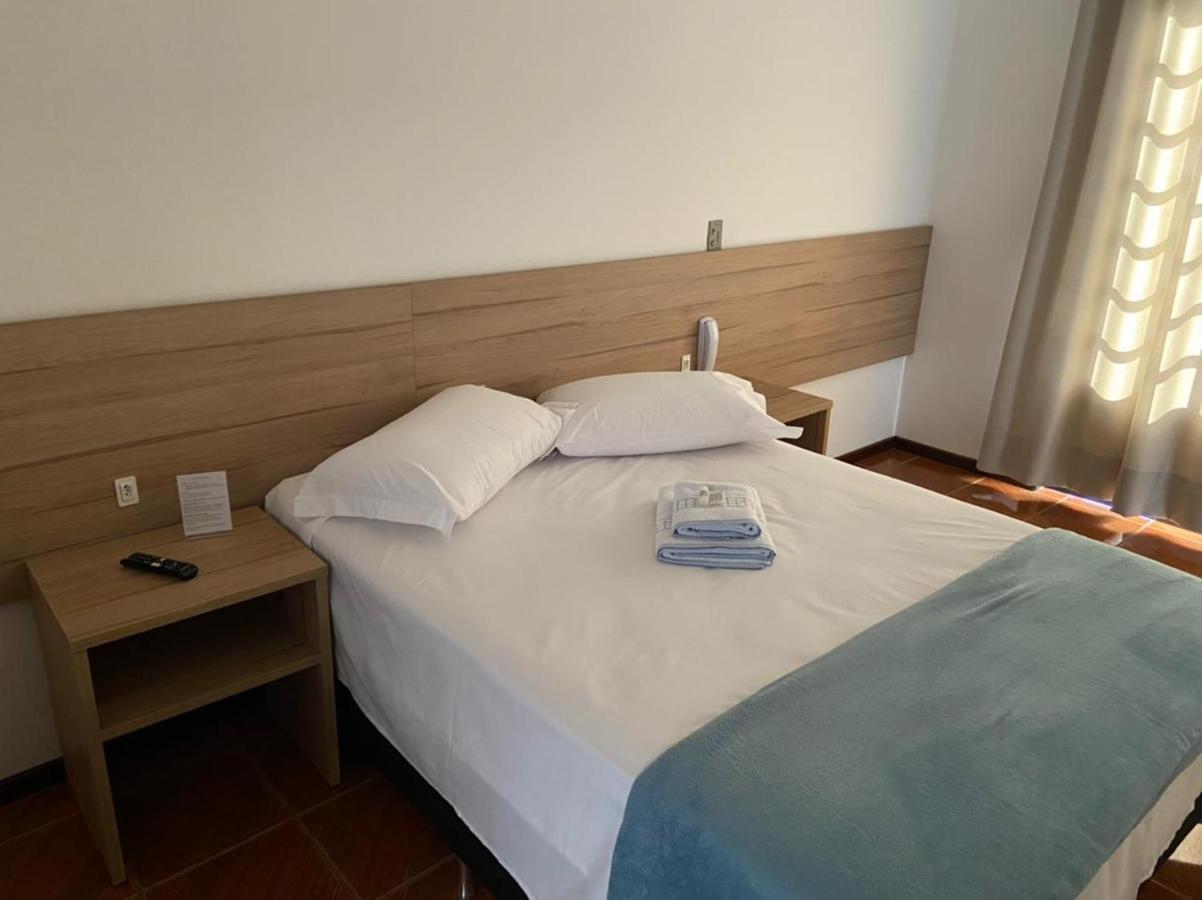 Hotel Confort Mafra Esterno foto
